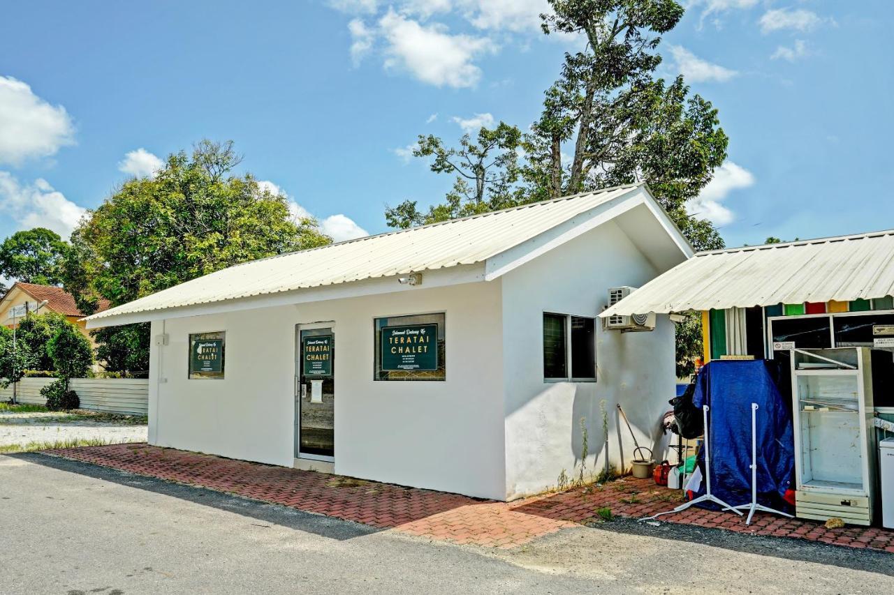מלון Kampong Raja Capital O 90423 Teratai Chalet מראה חיצוני תמונה
