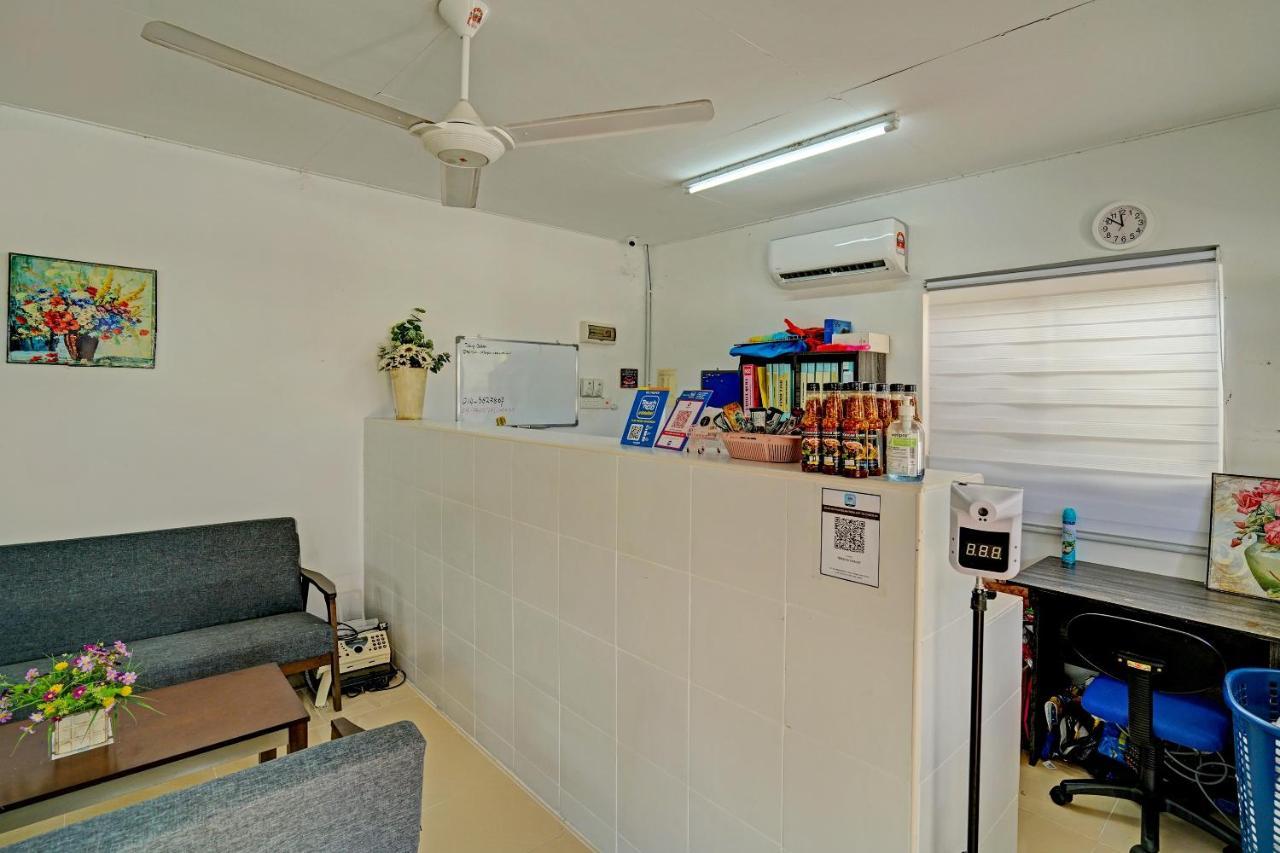 מלון Kampong Raja Capital O 90423 Teratai Chalet מראה חיצוני תמונה